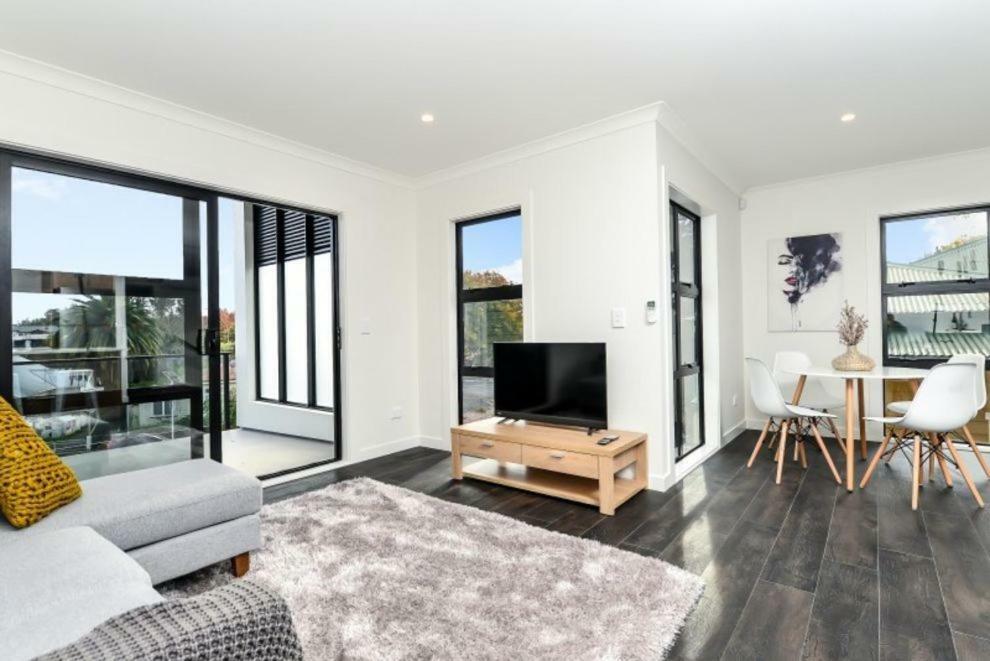 Central Park Gemini Apartments Hamilton Exterior foto